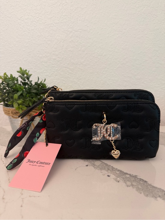 Juicy Couture Handbags - Juicy Couture Black Quilted Double Zip Wristlet with Cherry Twilly NWT
